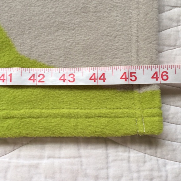 Marimekko Blanket Throw Fleece Kivet Green Gray - Picture 7 of 13